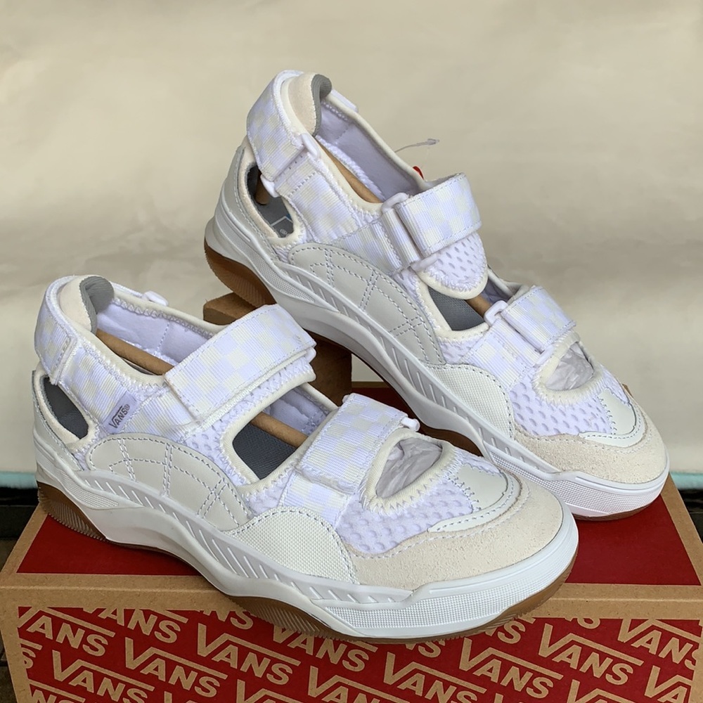 VANS VARIX TRI-LOCK CHECKER True White WMNS